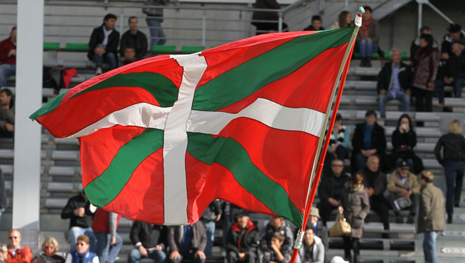 Fédérale 1 : démission à Saint-Jean-de-Luz illustration BO drapeau 7
