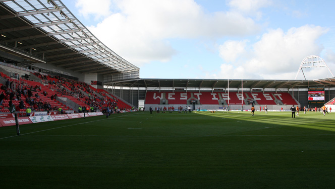 Un troisième ligne reste aux Scarlets illustration Llanelli stade 9
