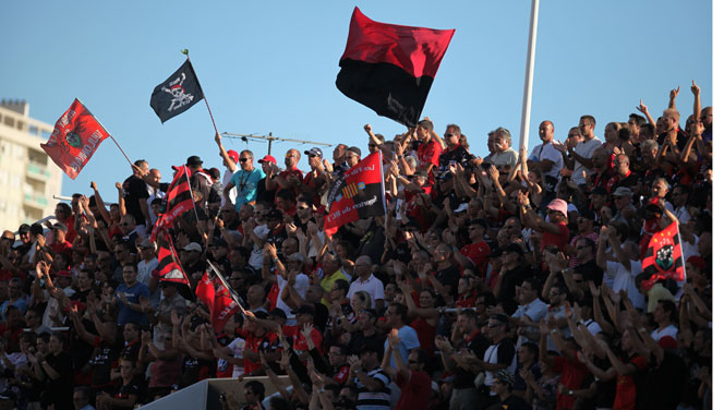 Toulon : Deux joueurs non conservés illustration Toulon supporters2 54