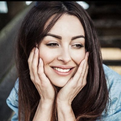 Découvrez les plus belles femmes de joueurs du Top 14 fanny