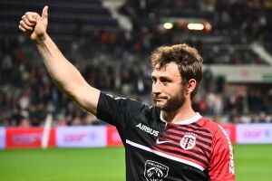 Maxime MEDARD of Toulouse celebrates the victory during the Top 14 match between Toulouse and La Rochelle at Stade Ernest Wallon on April 30, 2022 in Toulouse, France.