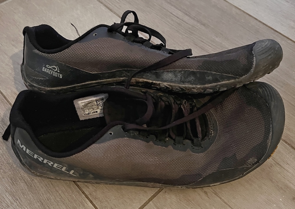 chaussure merrell minimaliste tapis de course marathon